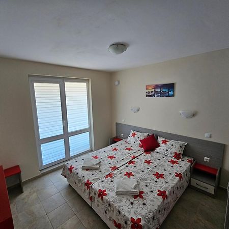 Апартаменти Кастро/Castro Apartments 茨雷沃 外观 照片