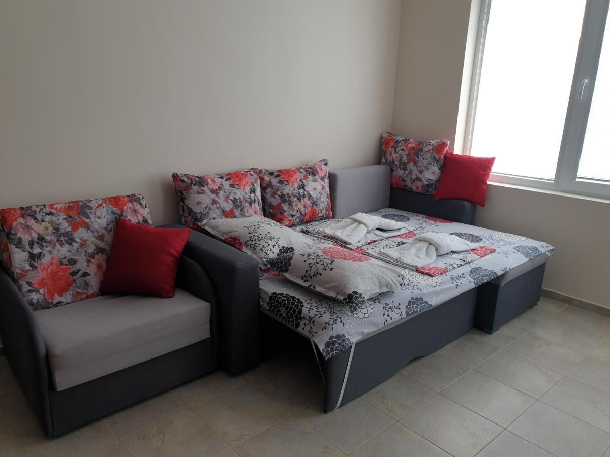 Апартаменти Кастро/Castro Apartments 茨雷沃 外观 照片