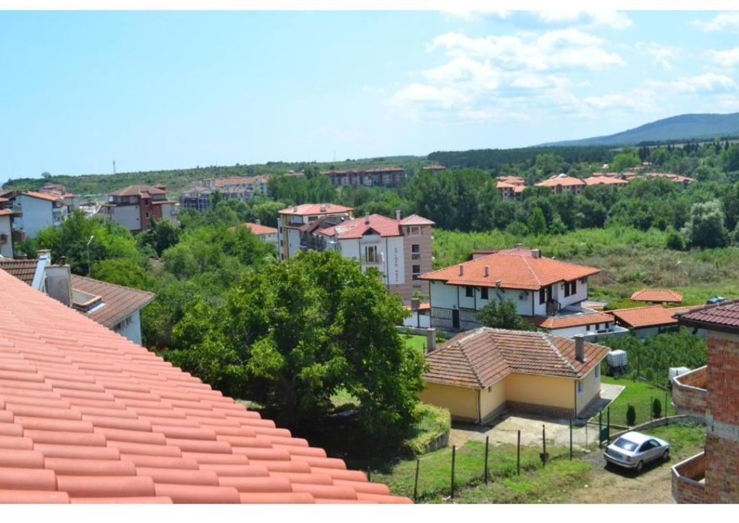 Апартаменти Кастро/Castro Apartments 茨雷沃 外观 照片