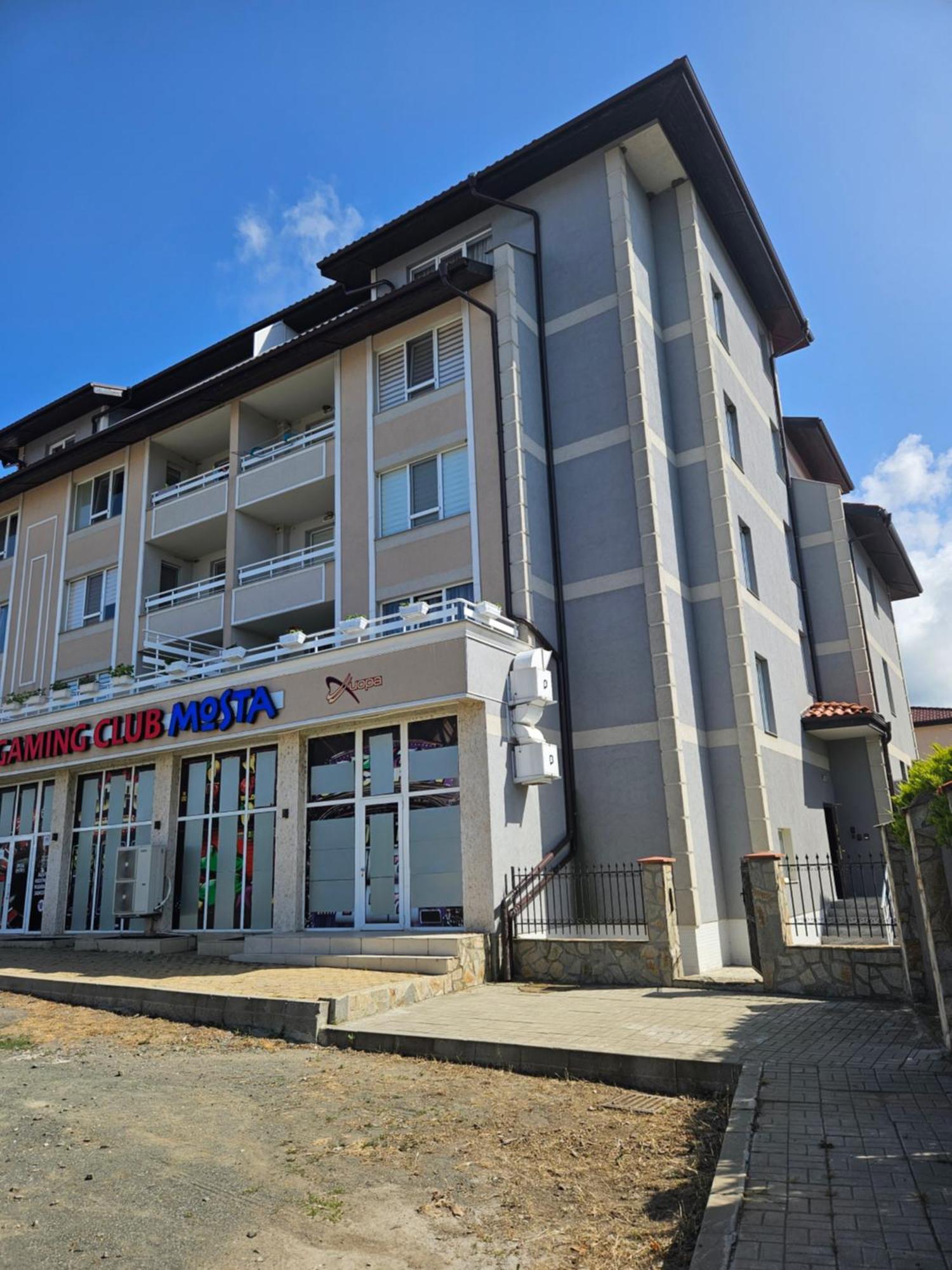 Апартаменти Кастро/Castro Apartments 茨雷沃 外观 照片