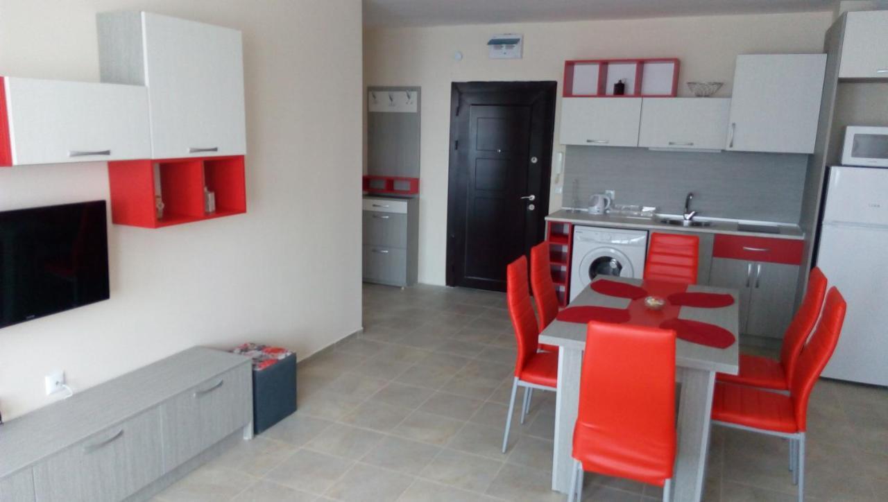 Апартаменти Кастро/Castro Apartments 茨雷沃 外观 照片
