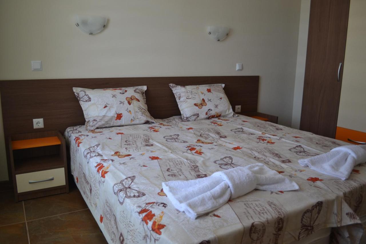 Апартаменти Кастро/Castro Apartments 茨雷沃 外观 照片